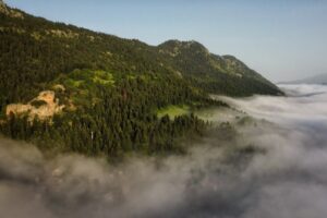 dji_fly_20240517_193530_63_1715963808605_1500_1000 Φωτογραφία από εξόρμηση με την Pindus Nomads στον Κόκκινο Βράχο